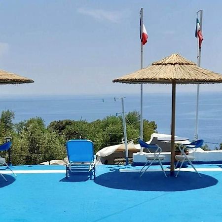 Ikaria Studios Manganitis Bagian luar foto