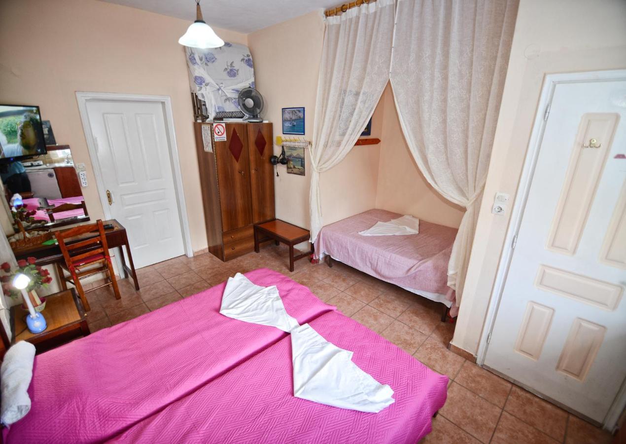 Ikaria Studios Manganitis Bagian luar foto