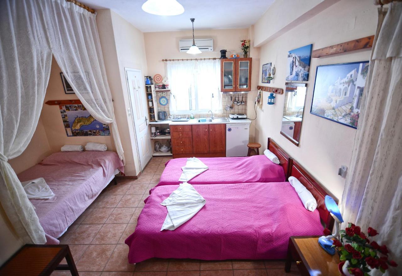 Ikaria Studios Manganitis Bagian luar foto