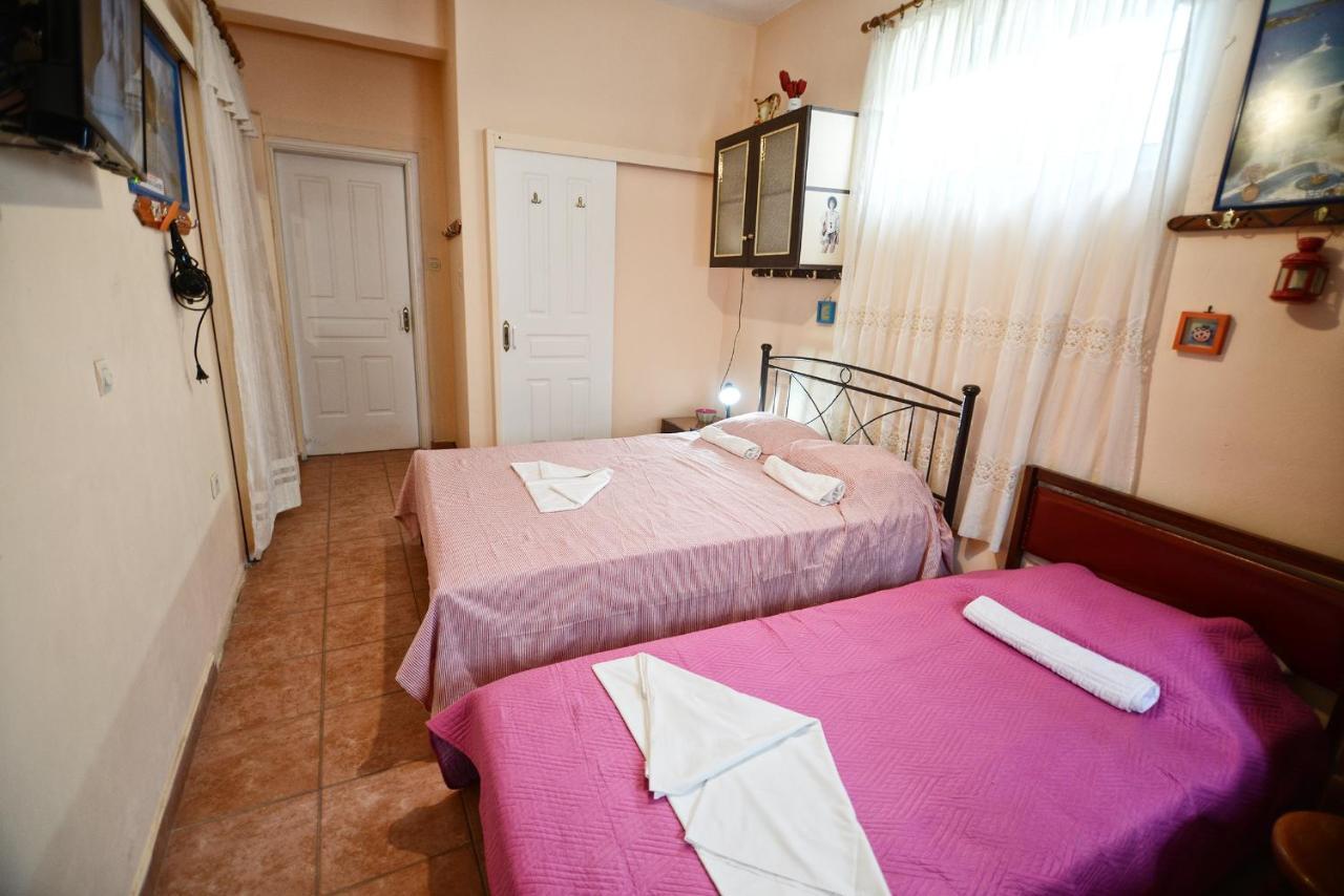 Ikaria Studios Manganitis Bagian luar foto