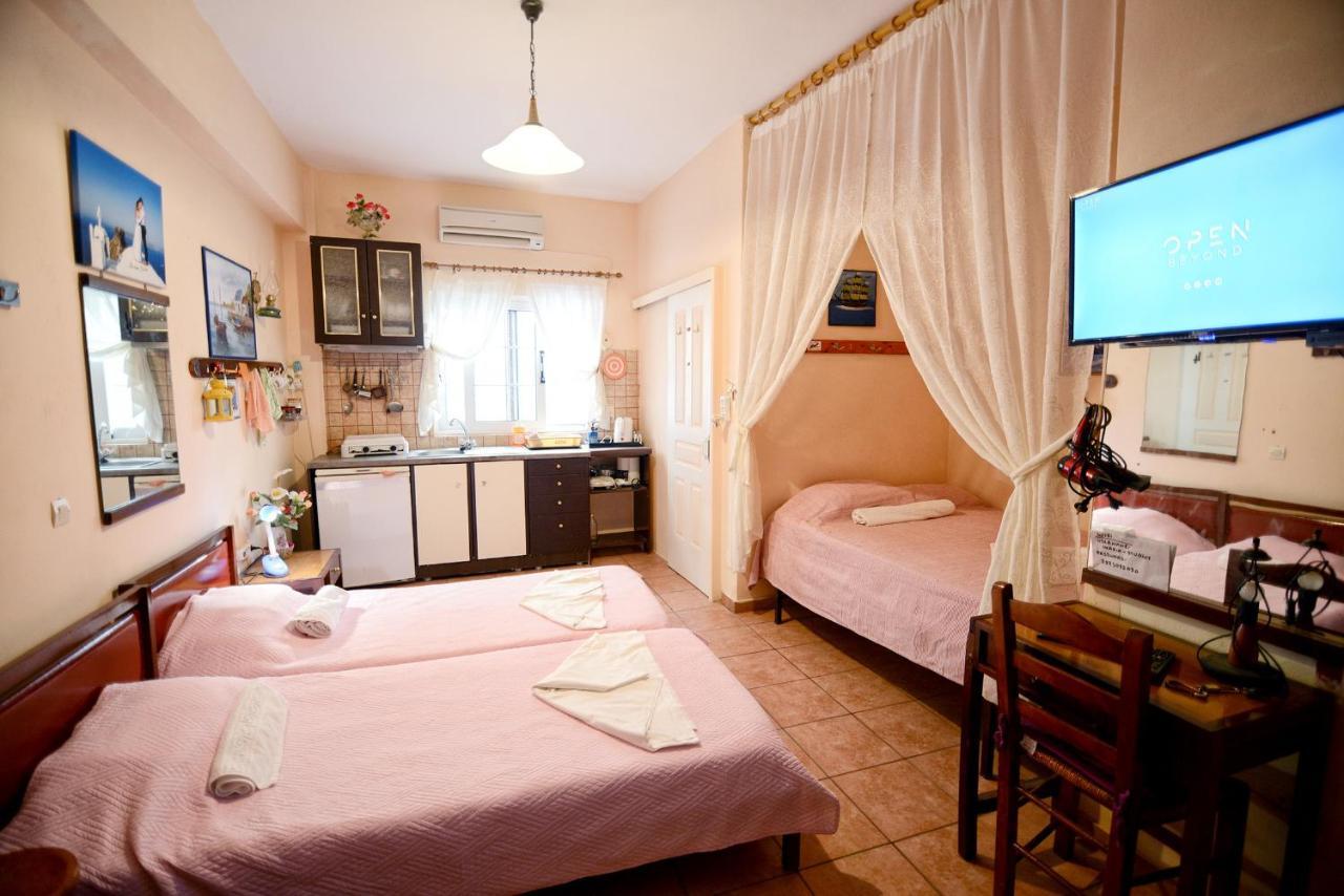 Ikaria Studios Manganitis Bagian luar foto