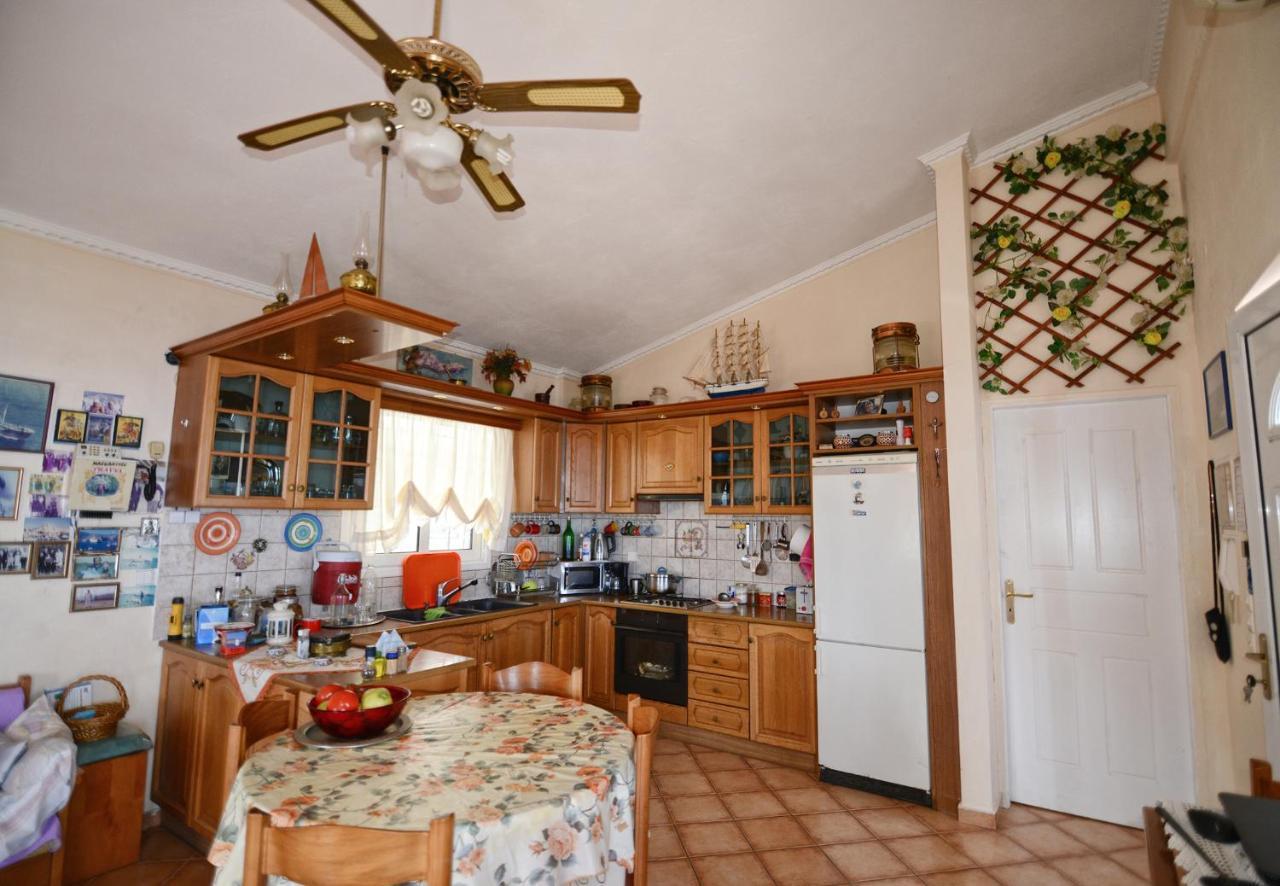 Ikaria Studios Manganitis Bagian luar foto