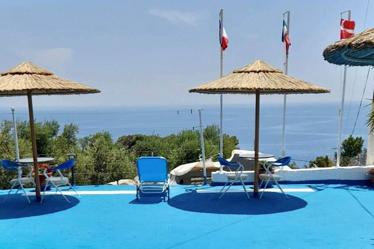 Ikaria Studios Manganitis Bagian luar foto