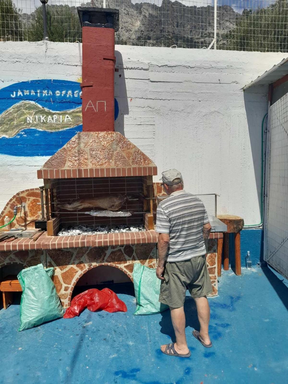 Ikaria Studios Manganitis Bagian luar foto